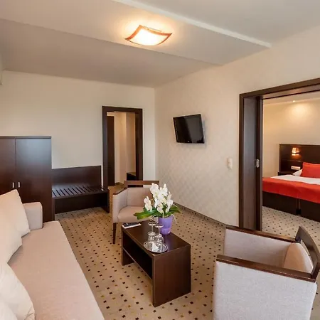 Hunguest Hotel 4*