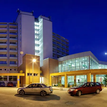 Hunguest 4* Дьюла